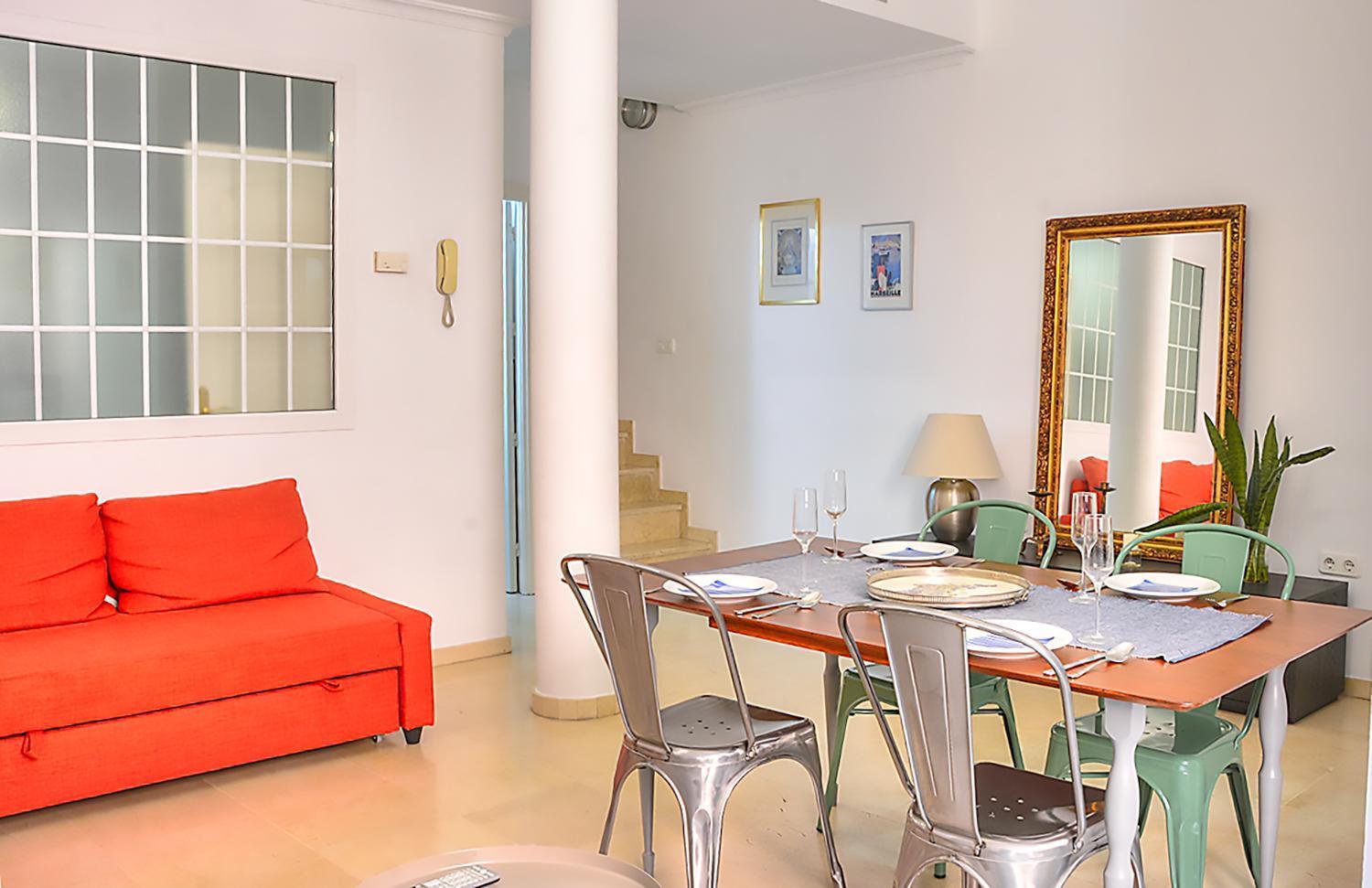 Apartamento Torre De La Plata Seville Exterior photo